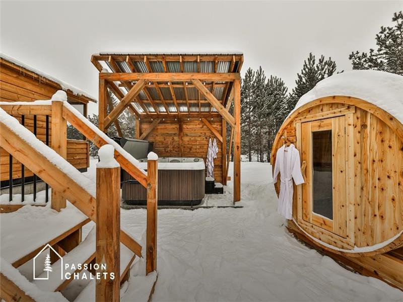 * PASSION CHALETS * | PAUSE NATURE | HOT TUB - SAUNA - RIVER ACCESS - PERFECT COUPLES/RETREAT/SOLO