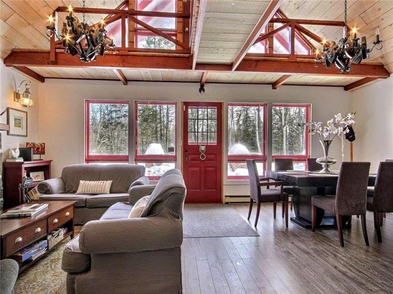 Chalet Suisse Bixley - Laurentian - 1h Montreal 1h30 Ottawa