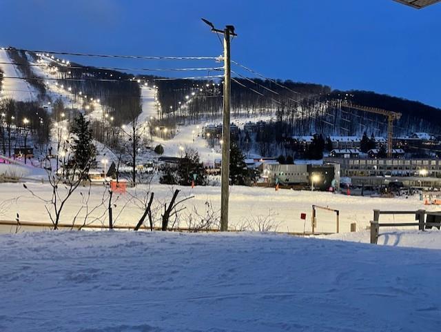Condo ski in/ski out- Bromont
