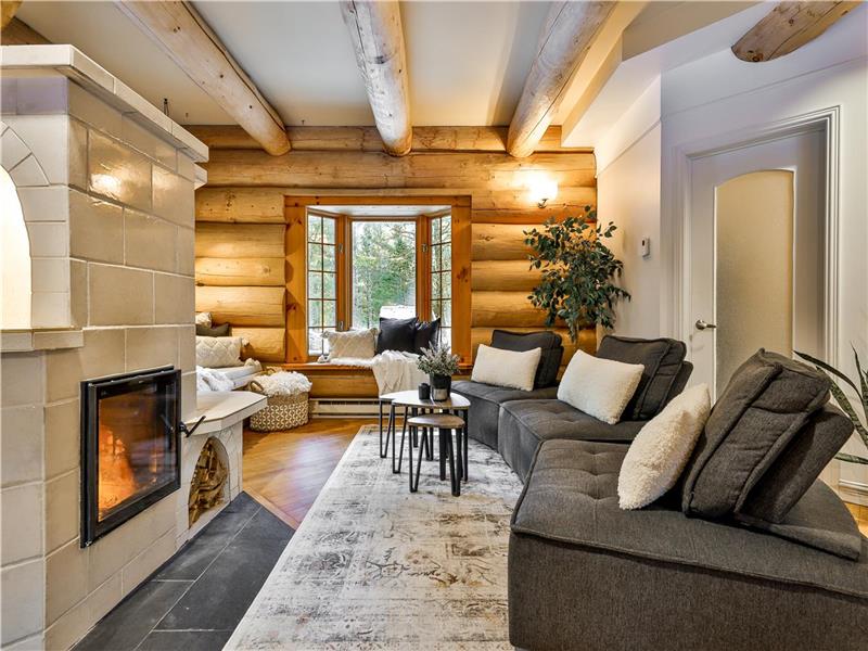 * PASSION CHALETS * | LOG&LOV | SPA - BBQ - PRIVATE RIVER ACCESS - SKI - MASONRY FIREPLACE - FIREPIT