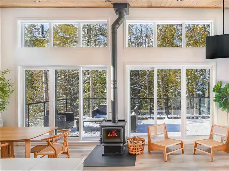 * PASSION CHALETS * | SERENITY'S NEST | SPA - BARREL SAUNA - SKI - FIREPLACES - PING-PONG - FOOSBALL