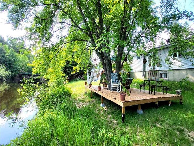 Le Chalet du Bonheur Spa & River