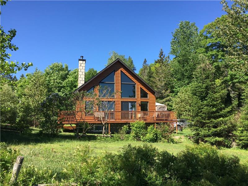 Chalet L'Entre-Amis in Wentworth