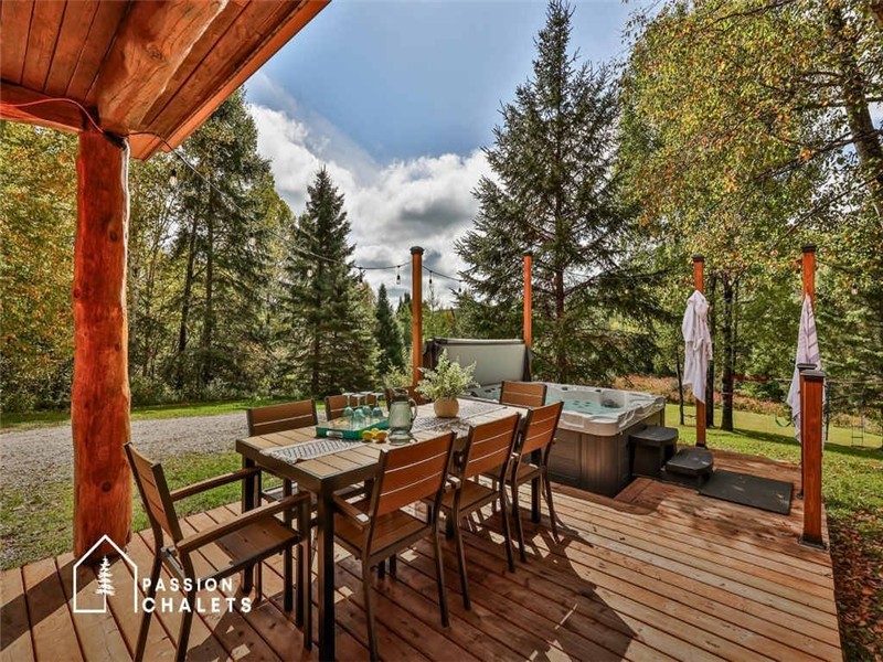* PASSION CHALETS * | LODGE NAKAMO | SPA - MULTI-USE TRAILS ACCESS - FIREPLACES - SNOWMOBILE