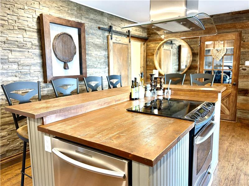 Gettaway house for rent Montebello