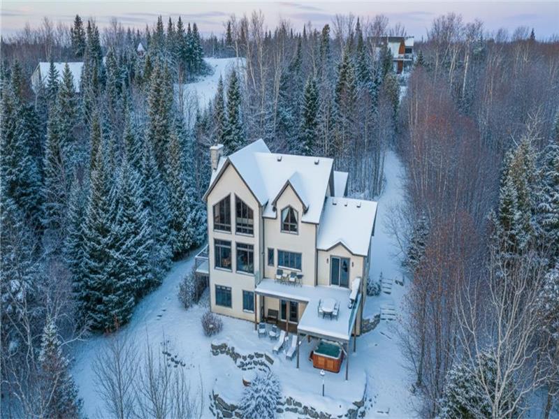 Vue Magnifique avec Spa privé | L'Aponi