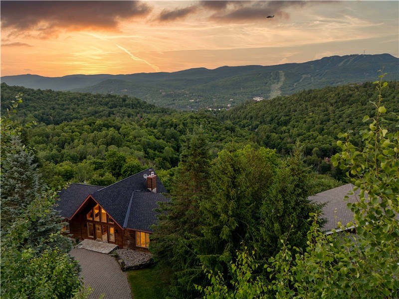 Apline View - Spa - Only 4km away from Tremblant Ski Resort