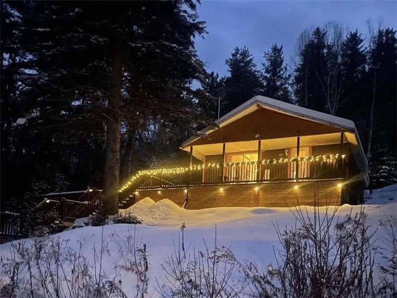 Le Colibri Spa & Karaoke