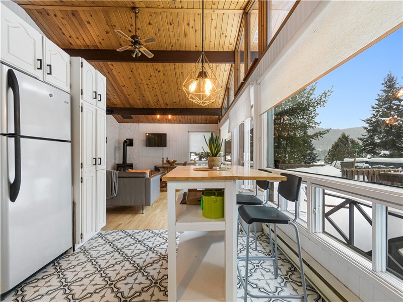 Chalet panorama vue sur le lac et SPA