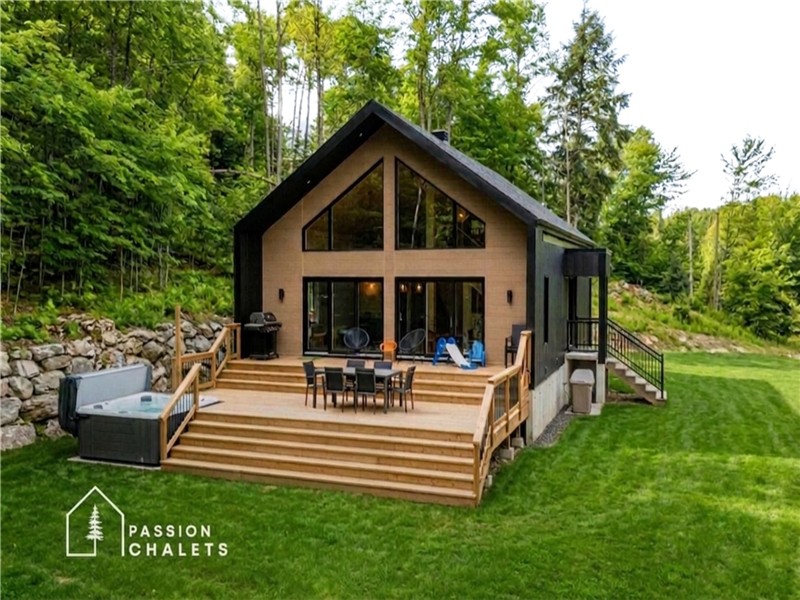 * PASSION CHALETS * | LE HUBERT | SCANDINAVE - NATURE - SPA - BBQ - FOYERS - TV INTELLIGENTE - CÂBLE