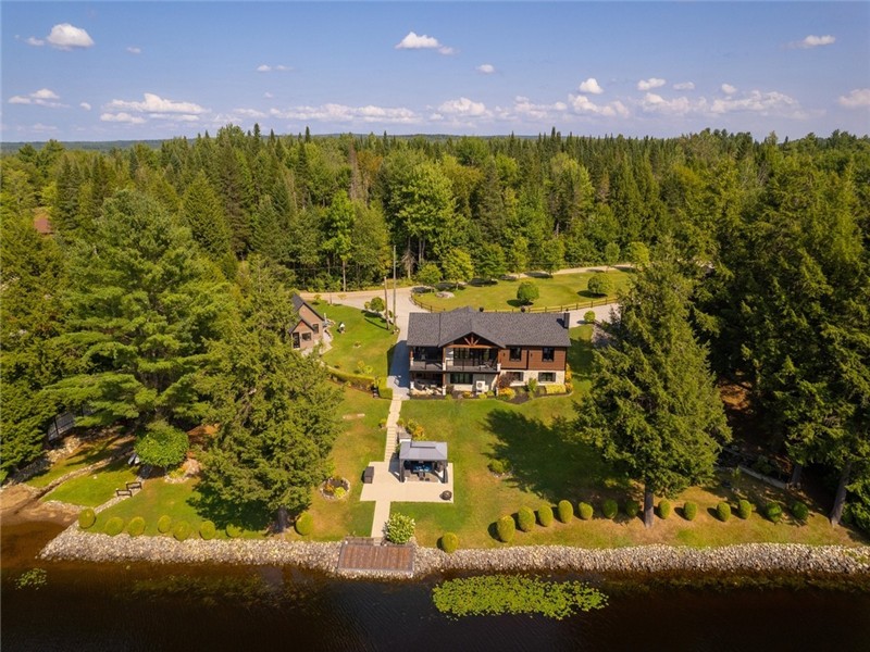 Domaine de la Rive Enchantée