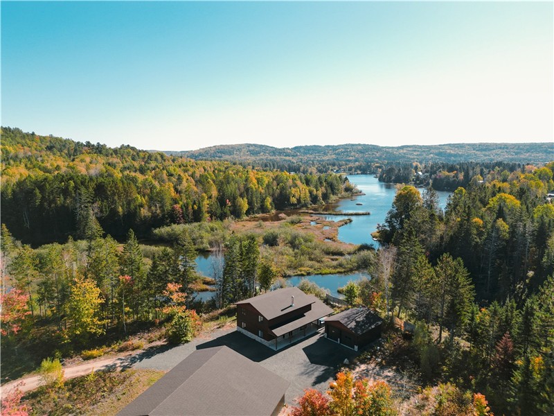 * PASSION CHALETS * | BARNHAUS | SPA - BORD DE RIVIÈRE - QUAI - PLAGE - EMBARCATIONS - JEUX - FOYERS