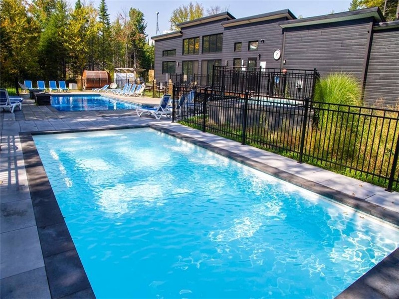 Piscine, Spa & Sauna, Billard | Beaulieu 110