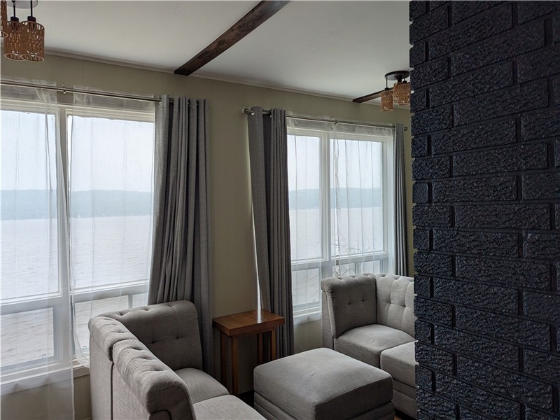 Chalet riverain pittoresque – Vue panoramique