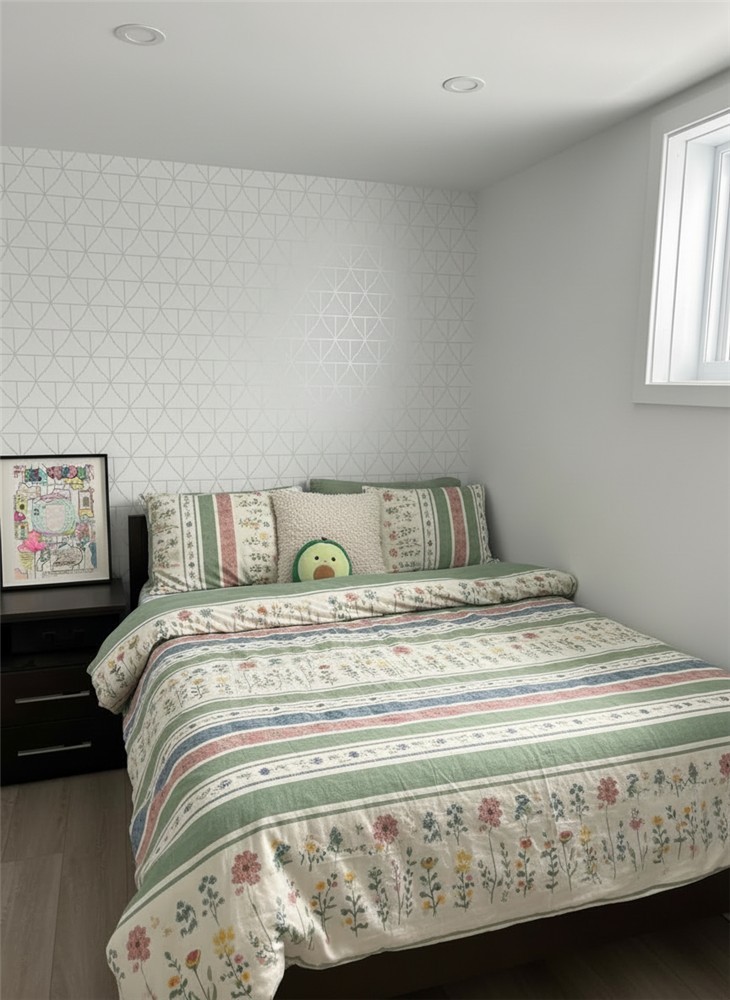 Summit Living Redefined: Alpine Views, Forest Serenity,5 Minutes from everything