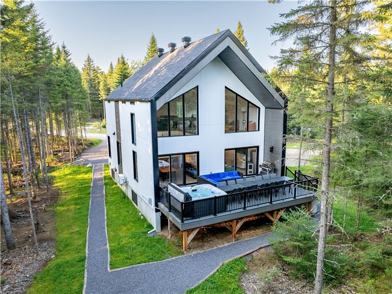 Salle de Jeux, Spa & Sauna | Le Drakkar