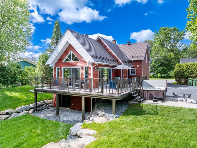Spa, Billard & Bord de l'eau | Terrasse Lac Aylmer