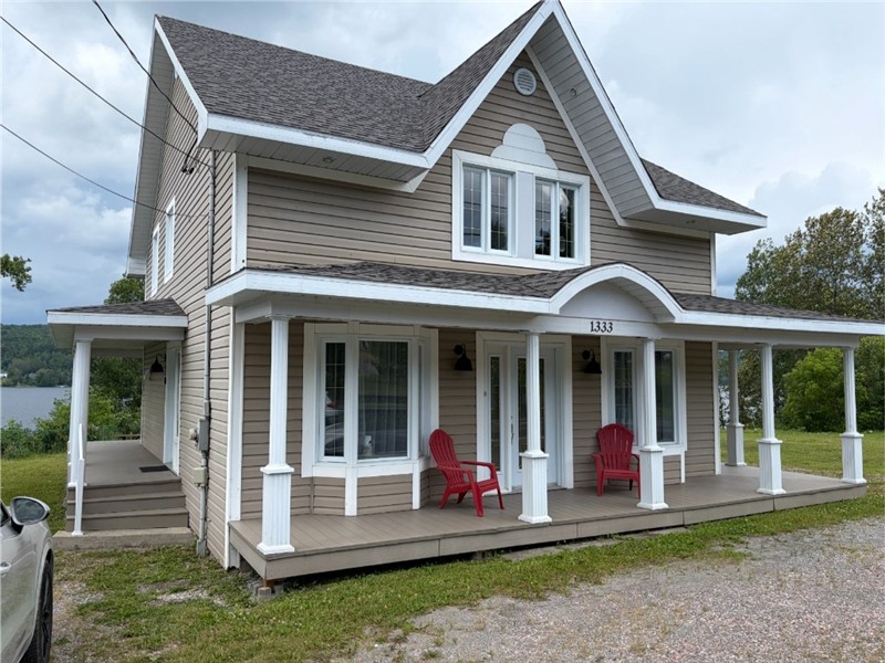 Le Pomerleau | Spa privé | Vue sur le lac