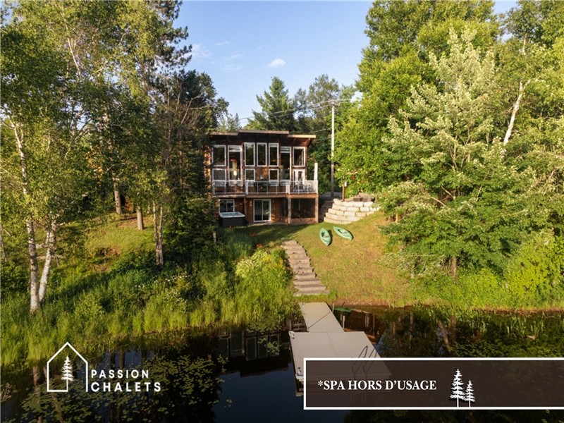 *PASSION CHALETS* | LE MAGIL | LAKEFRONT - DOCK - KAYAKS - SPA - SAUNA - BBQ - FIREPLACES - SMART TV
