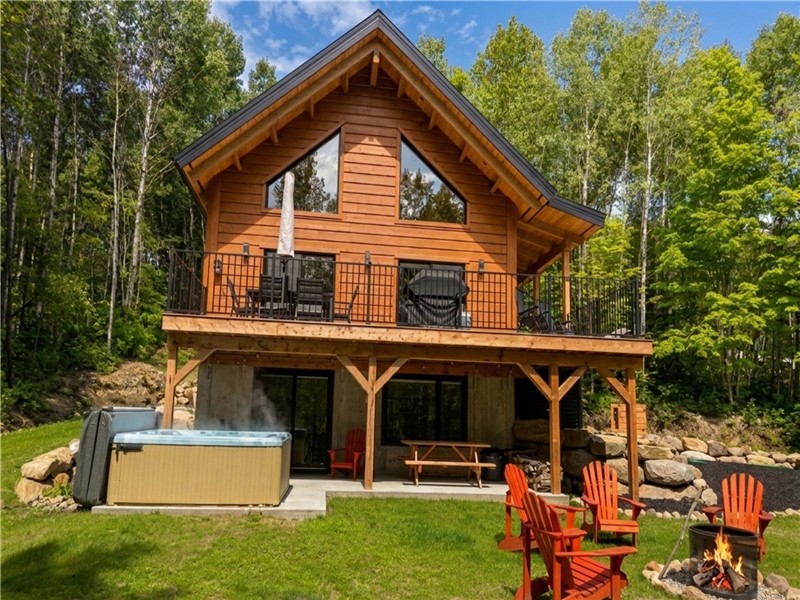 * PASSION CHALETS * | PERSÉIDES | SPA - ACCÈS LAC - KAYAKS - BBQ - FOYERS - BILLARD - PING-PONG - TV