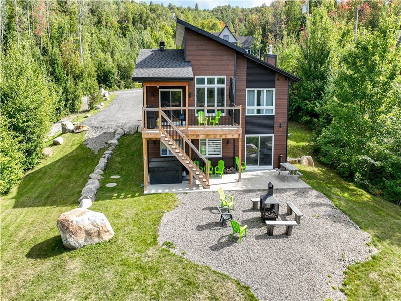 Chalet Le Baloo - Bord de l'eau - Ski Val St-Côme