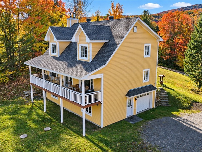 Le YOLO Spa & Ski Estrie
