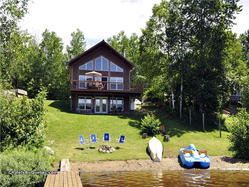 catamaran a vendre lac chlain chalet au bord du lac a la carpe chalet 224 louer lac des catamaran a vendre lac chlain chalet au bord du lac a la carpe chalet 224 louer lac des