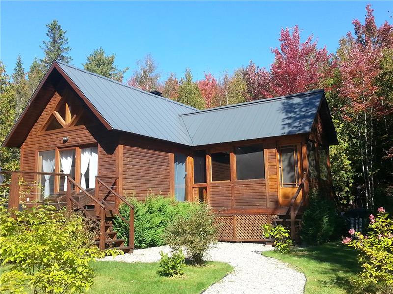 Chalet H2o Nature Acces To The Chertsey Cottage Rental Pl