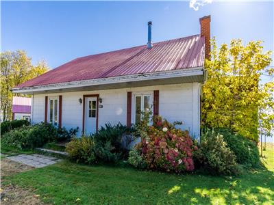 Chalet on the St-Lawrence