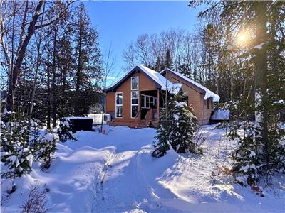 LE HUARD - Chalets Plein Bois (710)