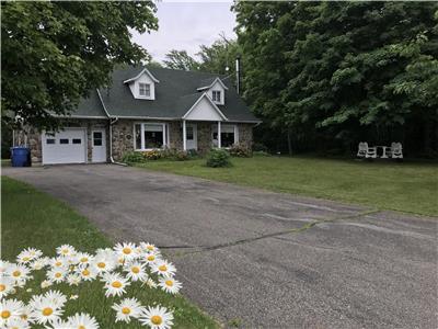 Magnifique maison de campagne  louer prs de Bromont et Granby