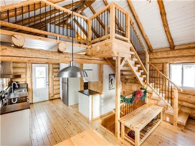 Chalet en bois ronds Le Log Home a partir de 130$ la nuit