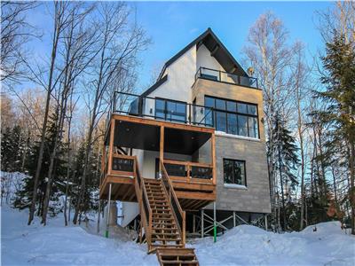 Iko-Luxueux chalet avec spa et vue sur le fleuve - quipe de gestion et d'entretien professionnelle