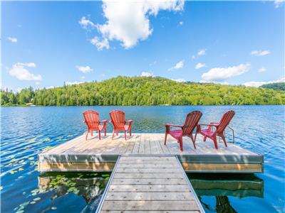 Beautiful cottage for rent with access to the Lac Long (Le Grand Shack)