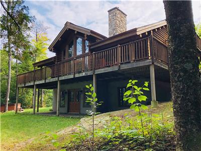 Chalet Chinook 2 Mont-Tremblant - Bord de lac en bois rond, 16 personnes, Spa priv(Lac aux bleuets)