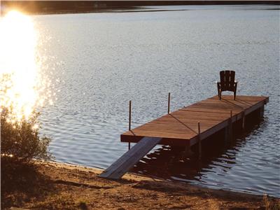 Harmony, Chalet  louer au Lac  la Truite, Minerve, bord de l'eau navigable, moteur