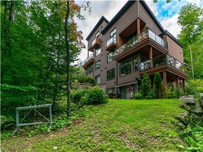 Condo ski in / ski out - versant du Lac - Bromont