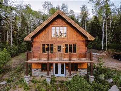 Le Lykke | Spa, Sauna, Parc Rgional & Plage|St-Donat (8min de Ski La Rserve)|Suite Chalets