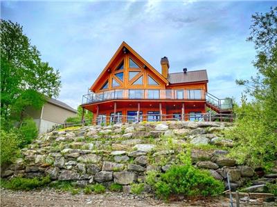 ALPINE - Superbe chalet Scandinave au bord du lac William