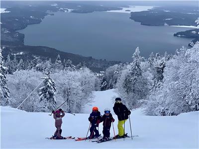 New Condo on Owl's Head Ski Resort (Ski-In / Ski-Out, Boat-In / Boat-Out)