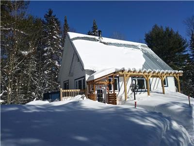 Le chalet de la riviere ouareau cottage by the river