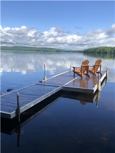 Chalet a louer sur le bord du grand lac Nominingue