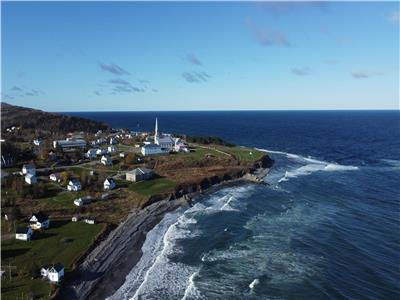 Cottage by the Sea with private access to the sea