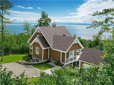 Le Belvdre: pretigious cottage with splendid view in Charlevoix