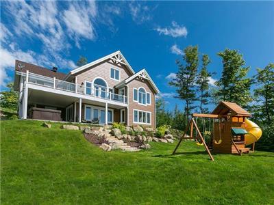 Chalet avec vue splendide  Charlevoix Le Belvdre