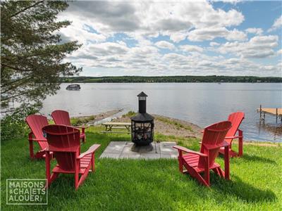 La Luxueuse du Lac Aylmer
