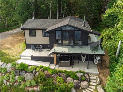 Chalet  louer - Saint-Donat (Bord de l'eau - Lac Croche)