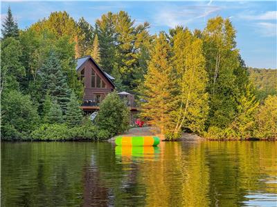 Le Bellator du lac - Bord de Lac navigable, Spa, billard, Mensuel