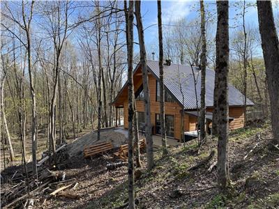 Le Cyrano , SPA/WIFI/RELAXATION/NATURE/ACCS LAC/KAYAKS