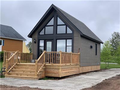 CONSTRUTION NEUVE!  BORD DE MER!!! Chalet les Flots du Beaufils.
